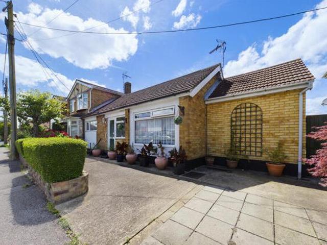House for sale in Leigh Beck, Essex