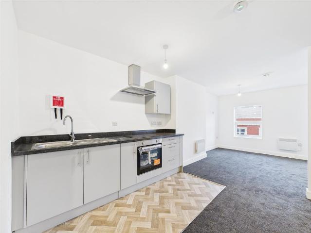 Studio for rent in Liscard, Wallasey