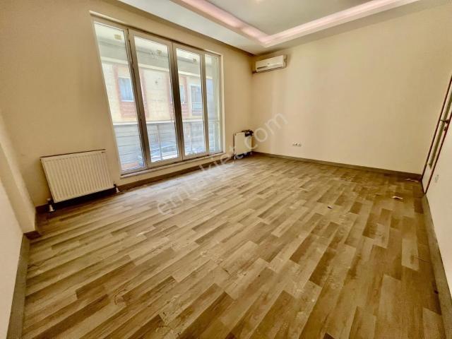 Küçükçekmece, İstanbul içerisinde satılık mülk