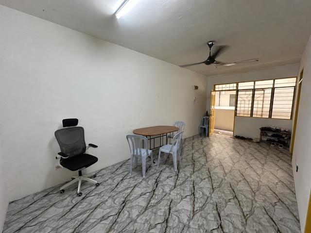 Apartment for sale in Petaling, Damansara Damai