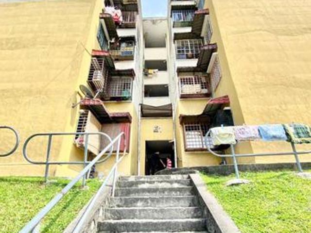 Apartment for sale in Petaling, Damansara Damai