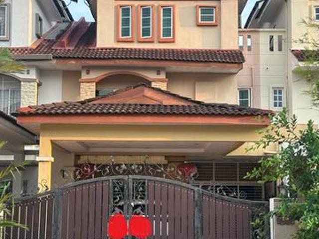 Terraced House for sale in Wellesley, Penang