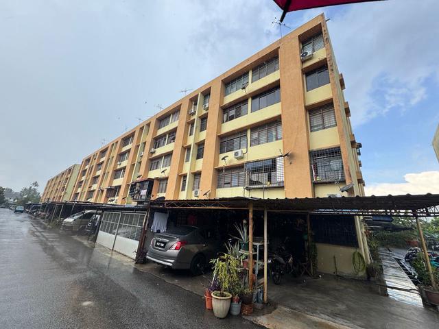 Flat for sale in Wellesley, Penang