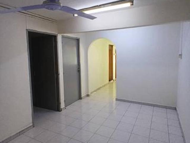 Flat for sale in Wellesley, Penang