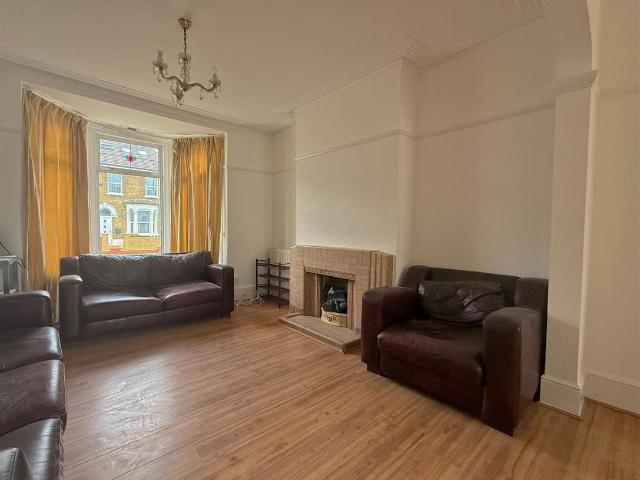 Apartment for rent in Forest Gate, Greater London
