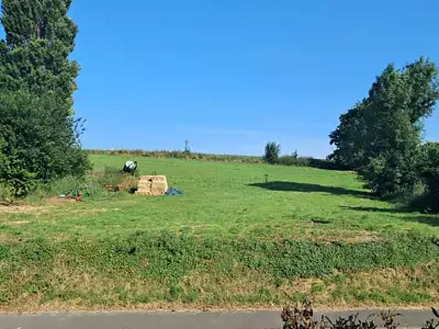 Terrain vente à Saint-Quentin, Seboncourt