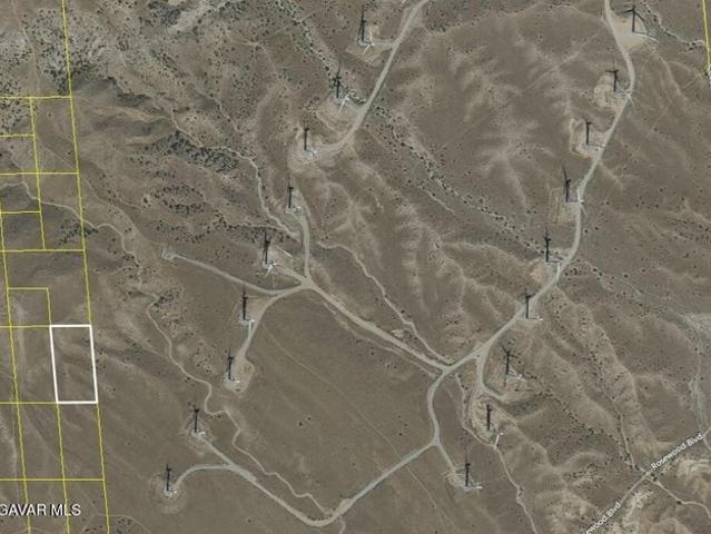 Land for sale in Tehachapi, California
