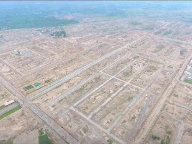 Land for sale in Peshawar, North West Frontier Province