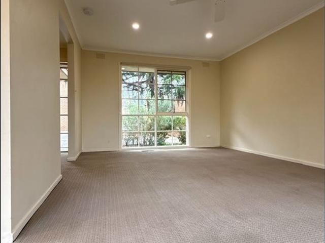 Apartment for rent in Ormond, Melbourne