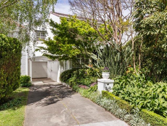 Townhouse for sale in Toorak, Melbourne