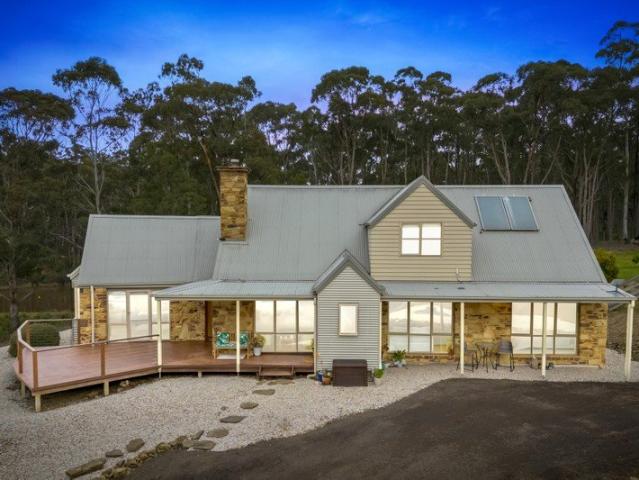 House for sale in Bullengarook, Victoria