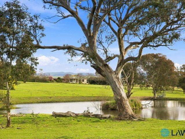 Cottage for sale in Jeir, New South Wales