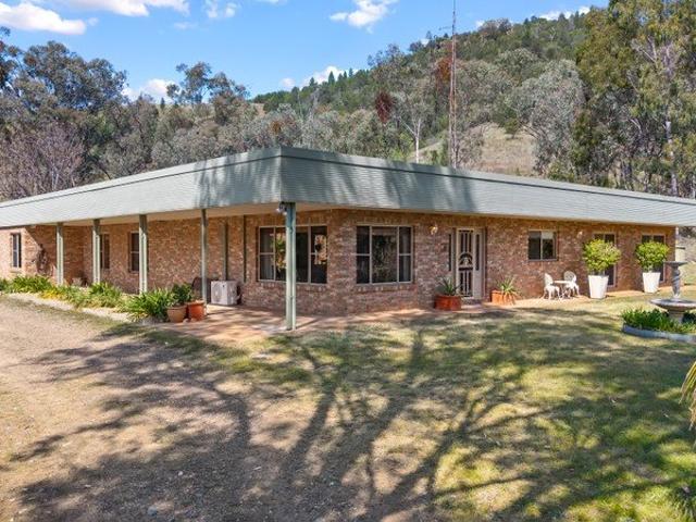 Cottage for sale in Daruka, Tamworth