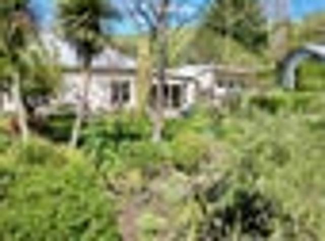 House for sale in Otakou