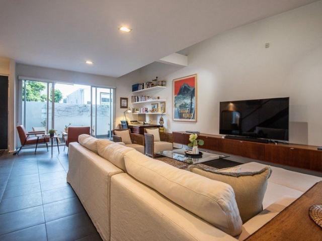 Townhouse for sale in Camerons Creek, Victoria