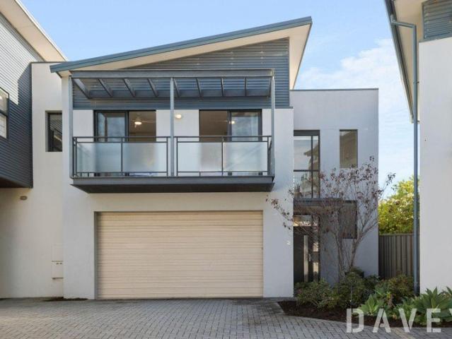 Townhouse for sale in Stirling, Western Australia