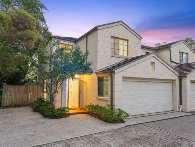 Townhouse for sale in Sydney, New South Wales