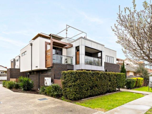 Apartment for sale in Camerons Creek, Victoria