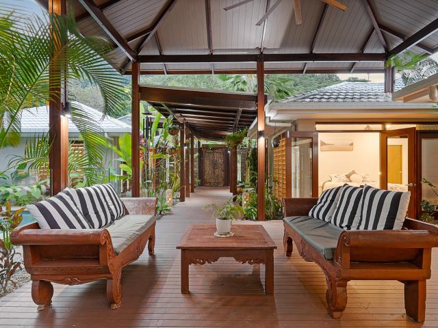 House for sale in Palm Cove, Queensland