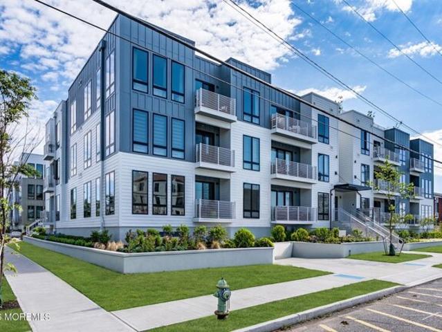 Condo for sale in Monmouth, New Jersey