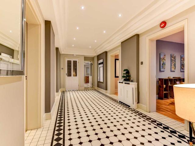 Apartment for rent in Aldrington