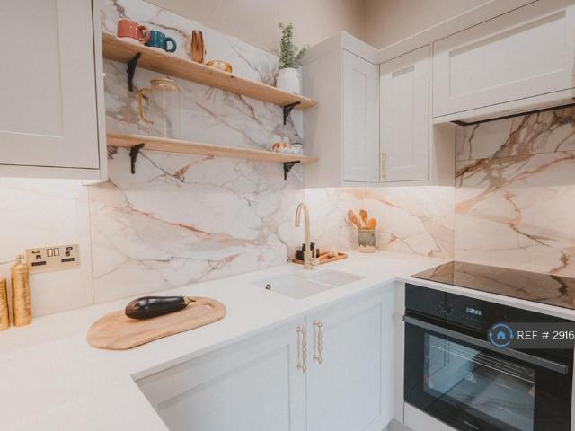 Apartment for rent in Cliftonville West, Acol