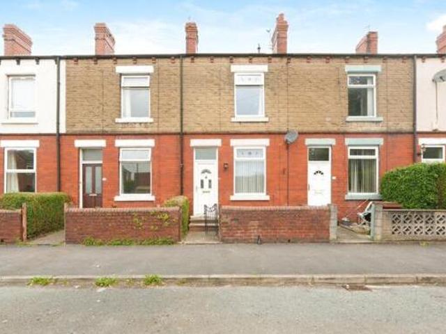 House for sale in Fitzwilliam, Wakefield