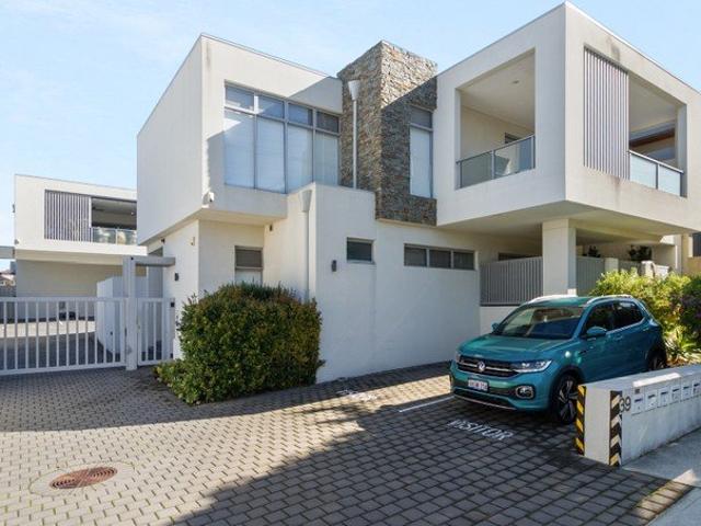 Apartment for sale in Stirling, Western Australia