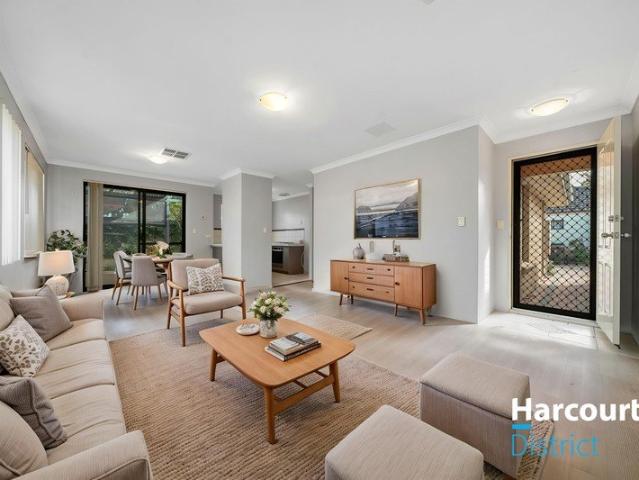Apartment for sale in Warnbro, Western Australia