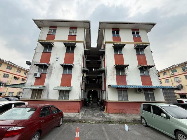 Flat for sale in Kuching, Bahagian Kuching