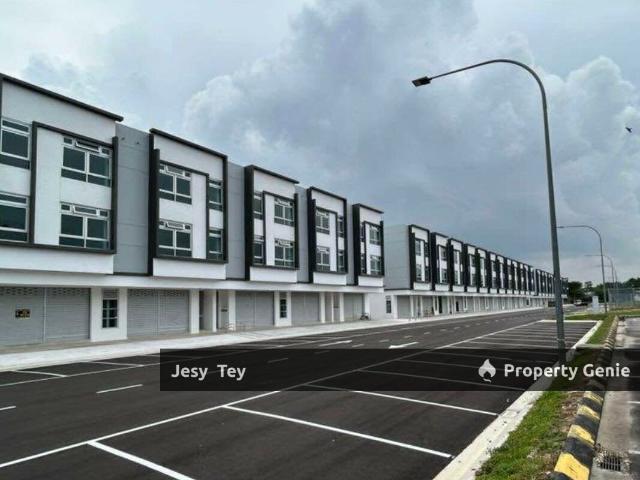 Shop for rent in Tebrau, Johor