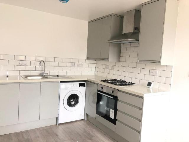Apartment for rent in London Borough of Ealing, Greater London