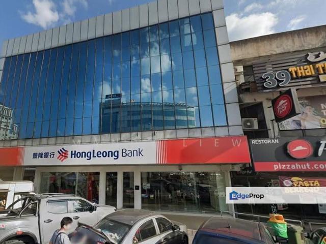Shop for rent in Petaling Jaya, Petaling