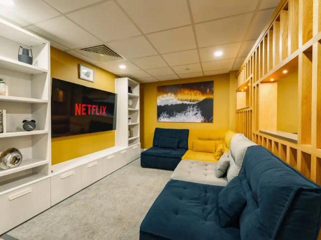 Studio for rent in Falmouth, Cornwall