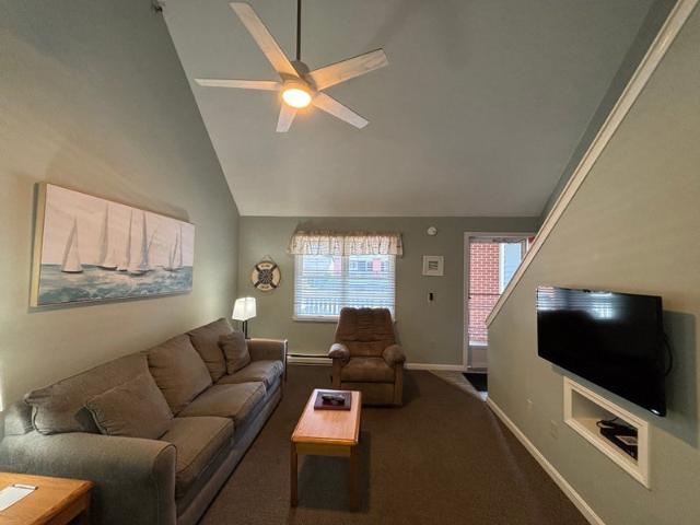 Room for rent in Wells Beach, Wells