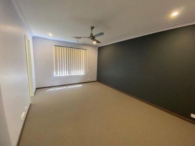 Room for rent in Secret Harbour, Western Australia