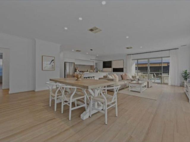 Room for rent in Secret Harbour, Western Australia