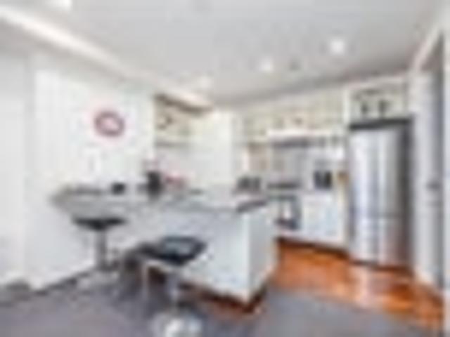 Apartment for sale in Auckland, Oroua County
