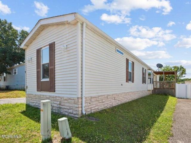 Property for sale in Oak Hill, Howell Township