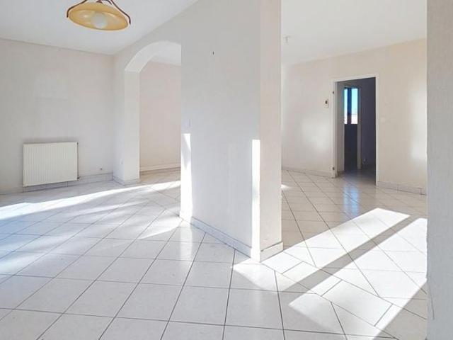 Maison vente à Agen, Le Passage
