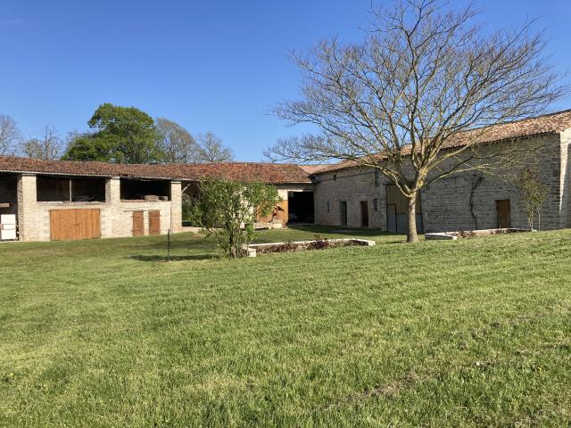 Maison vente à Ruffec, Charente