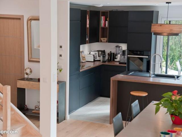 Maison vente à Annecy, Sévrier