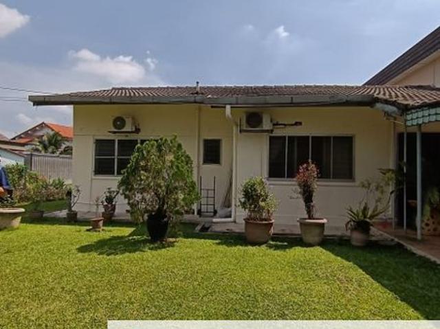 House for sale in Petaling, Damansara Damai