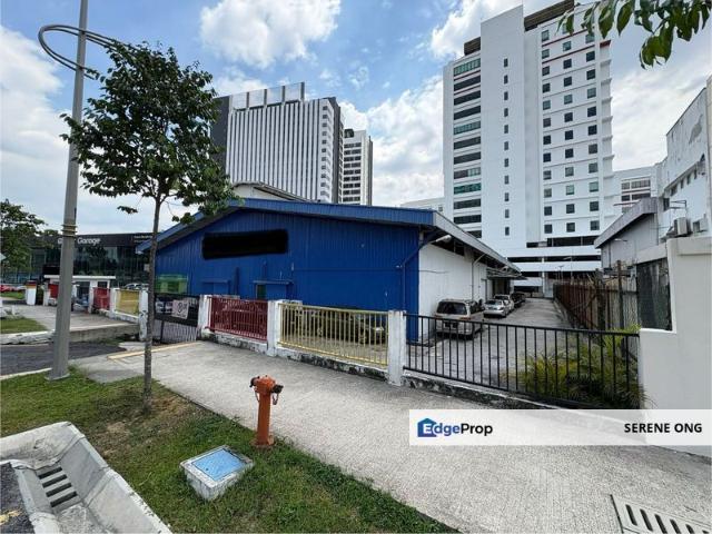 Warehouse for rent in Petaling, Damansara Damai