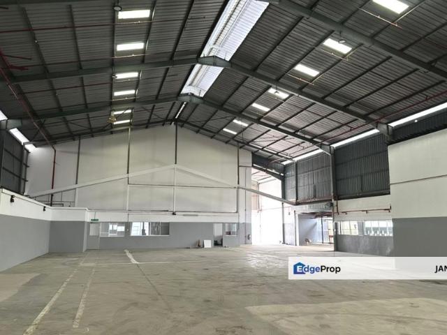 Warehouse for rent in Petaling, Alam Impian