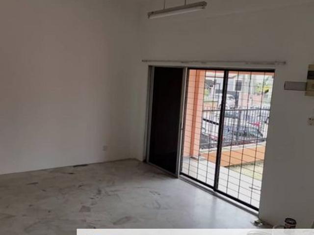House for sale in Petaling, Damansara Damai
