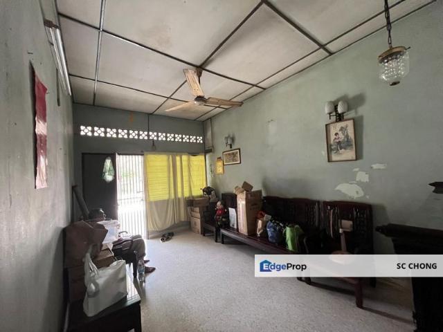 House for sale in Petaling, Damansara Damai