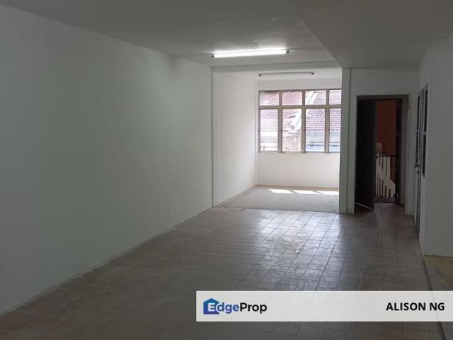 Shop for rent in Petaling, Damansara Damai