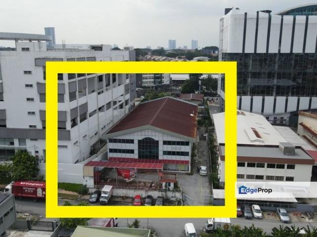 Warehouse for rent in Petaling Jaya, Petaling