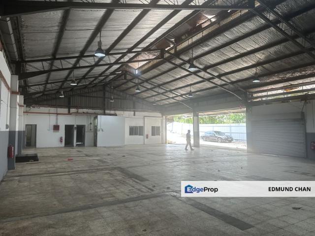 Warehouse for rent in Petaling, Damansara Damai